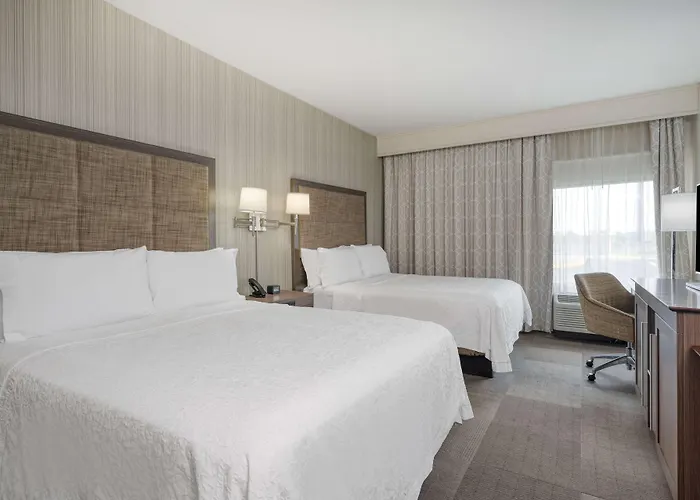 Hampton St. Louis/collinsville Hotel 3*
